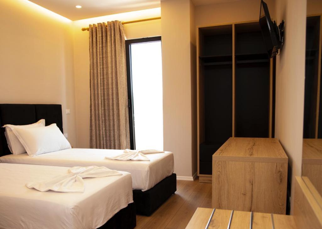 Hotel Continental دراس المظهر الخارجي الصورة