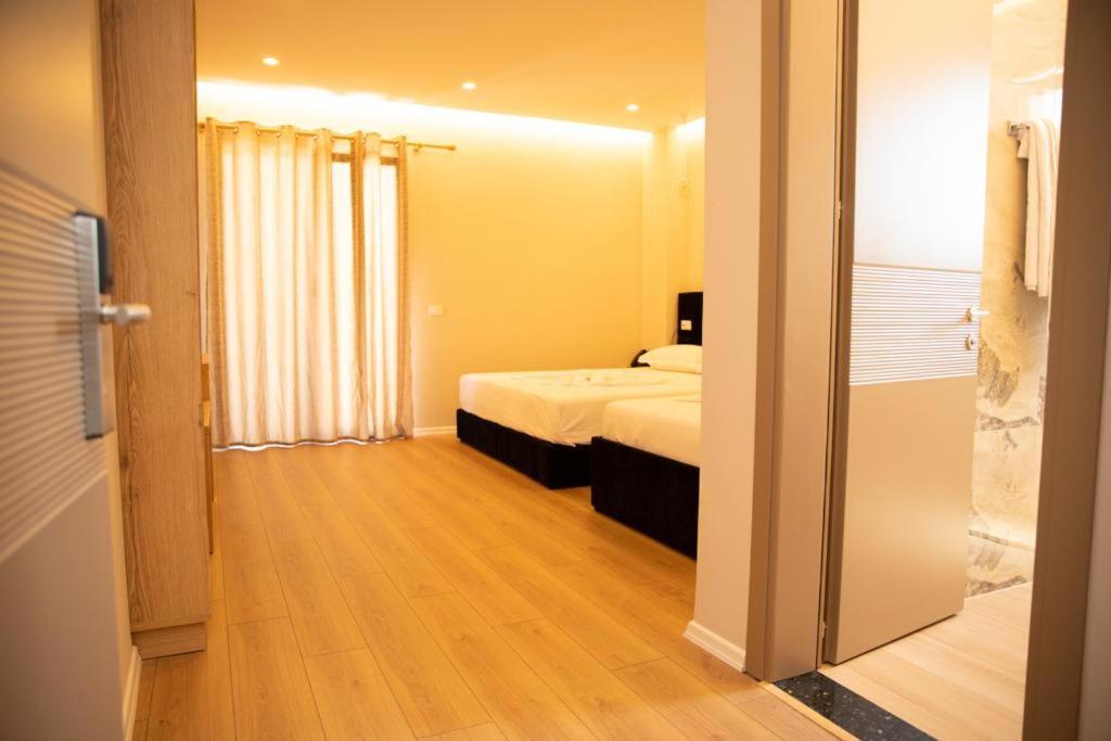 Hotel Continental دراس المظهر الخارجي الصورة