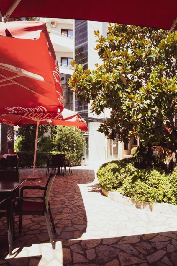 Hotel Continental دراس المظهر الخارجي الصورة