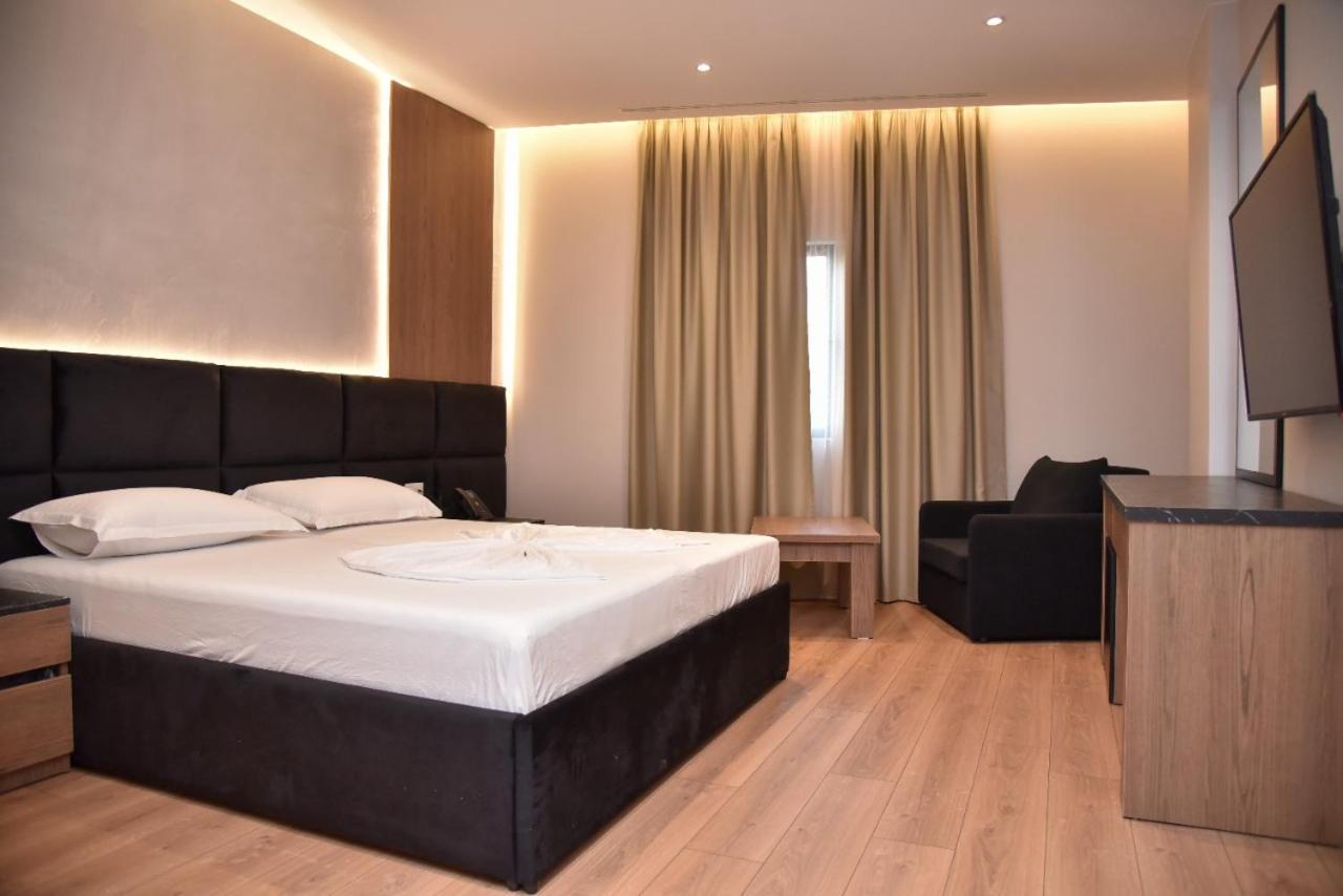 Hotel Continental دراس المظهر الخارجي الصورة